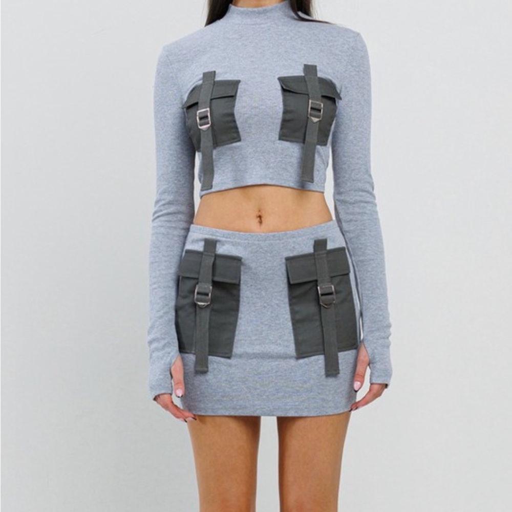 New- Rib Knit Pockets Mini Skirt Set.